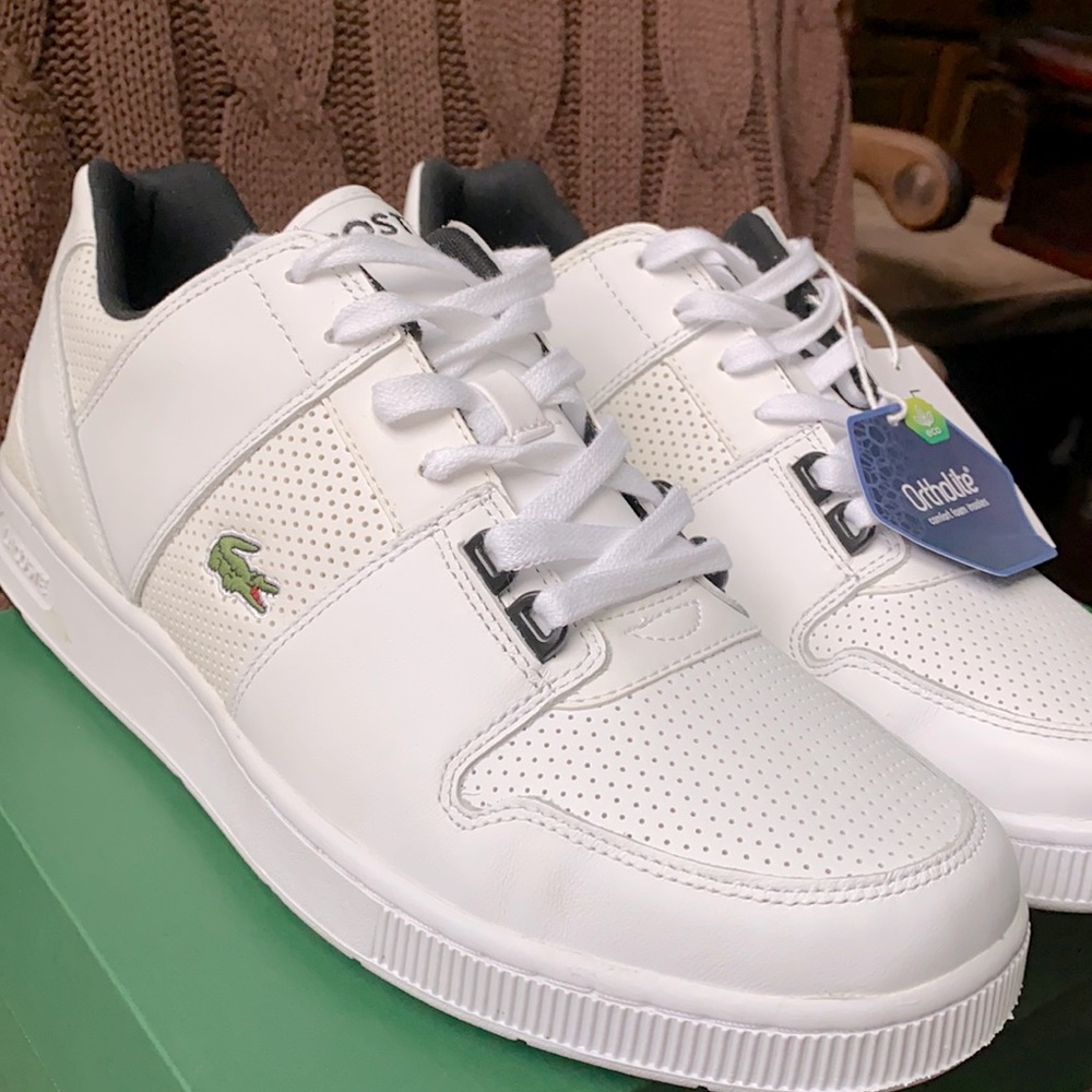 Men’s Lacoste sneakers.NWT.White with black details
